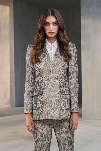/imagegen.ashx?image=/%2fmedia%2f5377%2fopera-fashion-autunno-inverno-26-27+(1).jpg