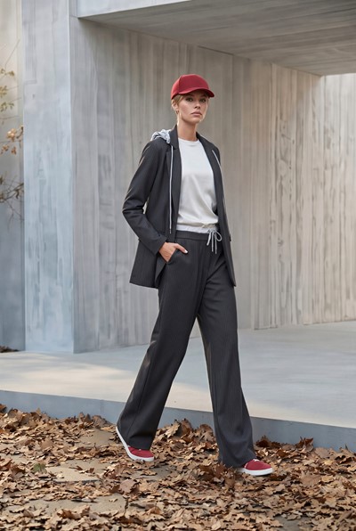 /imagegen.ashx?image=/%2fmedia%2f5416%2fopera-fashion-autunno-inverno-26-27+(41).jpg